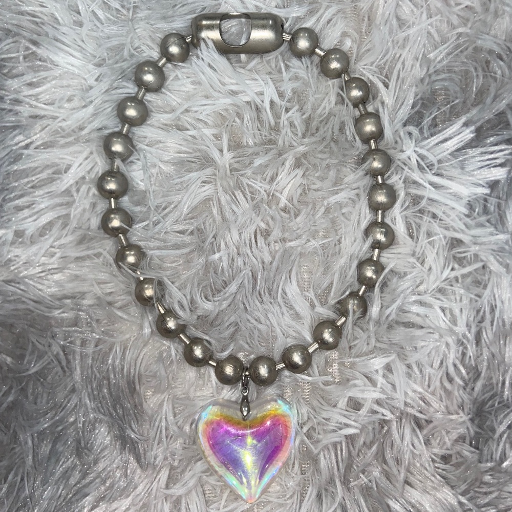 StinkyJewelz HAVE A BALL Silver Chain Necklace With Iridescent Heart Pendant